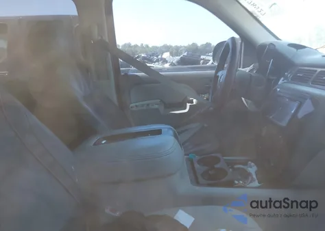 2013 Chevrolet Suburban 1500 Lt из США, поврежденный, VIN 1GNSCJE02DR268622